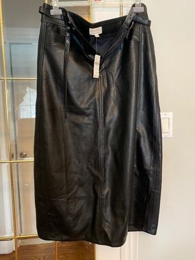 NWT Anthropologie PILCRO black faux leather skirt
